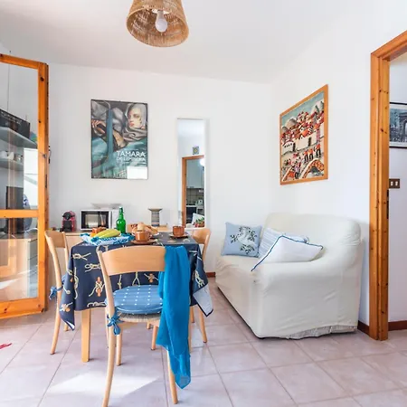 Coral House With Shared Pool And Sea View - Happy Apartment *