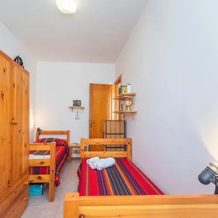 Coral House With Shared Pool And Sea View - Happy