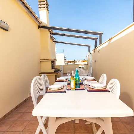 Apartment Coral House With Shared Pool And Sea View - Happy
